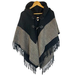 Collectioneighteen Poncho Black and Tan One Size.